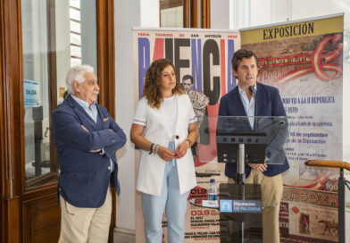 Inaugurada en la Diputación de Palencia la exposición de carteles taurinos históricos
