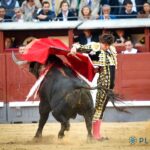 Emilio de Justo deja la faena de la tarde en Madrid