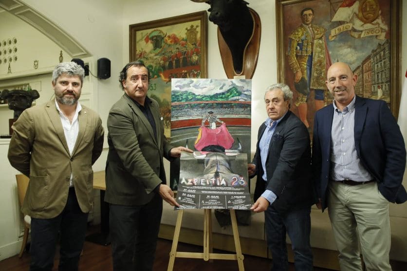 Los carteles de Azpeitia se presentan en el Cocherito de Bilbao
